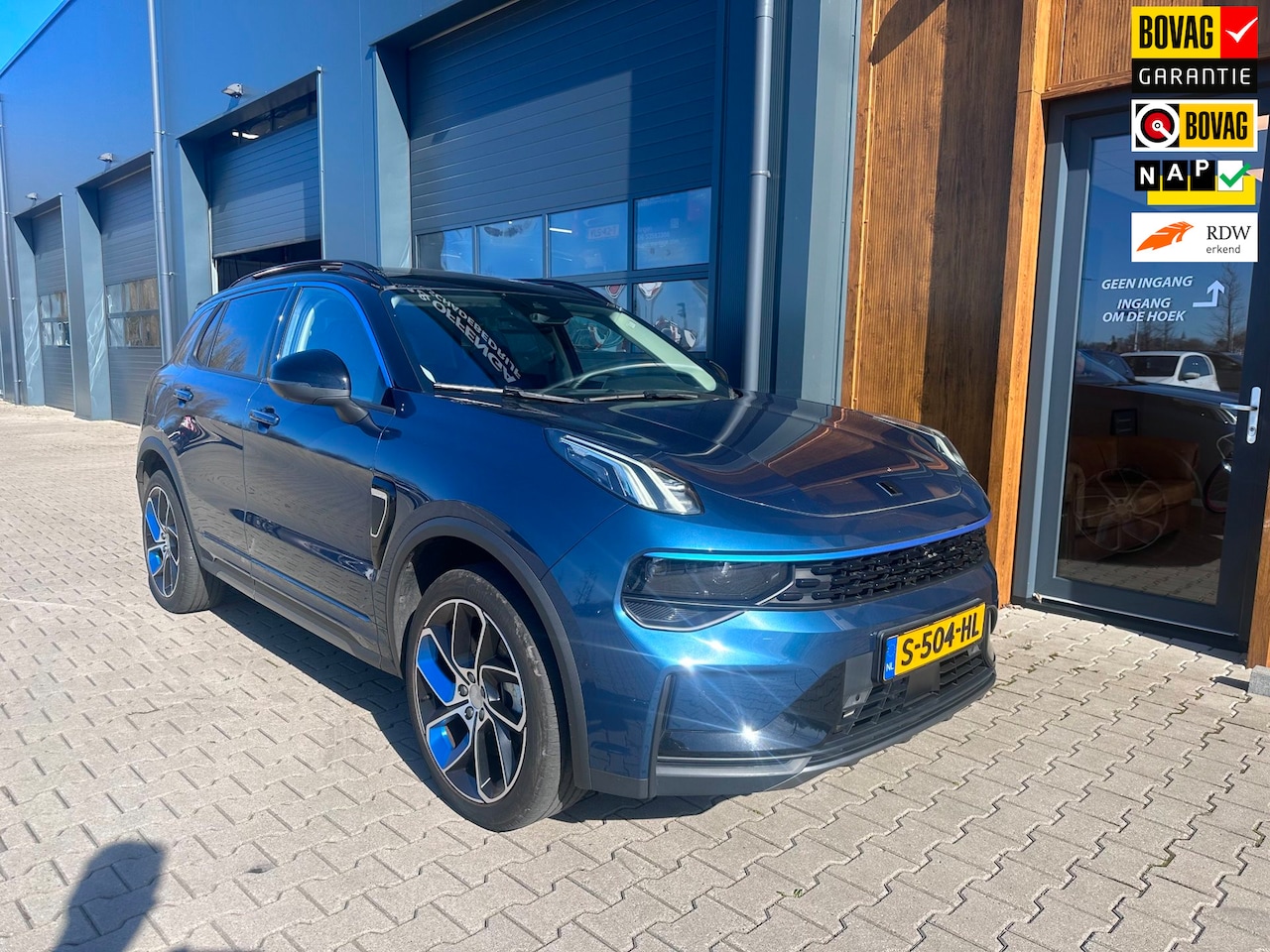 Lynk & Co 01 - 1.5 l 360 camera l stoelverwarming 54818km ! - AutoWereld.nl