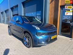 Lynk & Co 01 - 1.5 l 360 camera l stoelverwarming 54818km