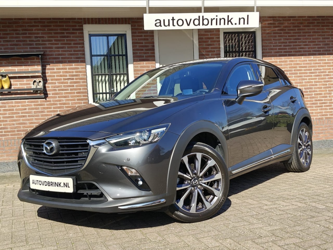 Mazda CX-3 - 2.0 SAG 120 GT-M, APPLE CARPLAY / ANDROID AUTO / CAMERA - AutoWereld.nl