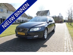 Volvo V70 - 2.0 D4 Nordic+ | Harman Kardon | Trekhaak | Stoelverwarming |