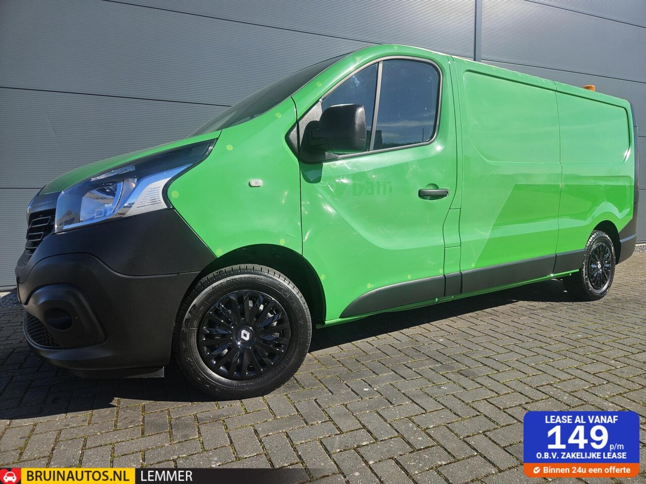 Renault Trafic - 1.6 dCi L2H1 Airco Navi Camera Trekhaak 125pk - AutoWereld.nl