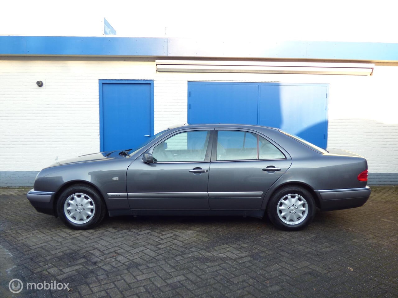 Mercedes-Benz E-klasse - W210 E200 - AutoWereld.nl