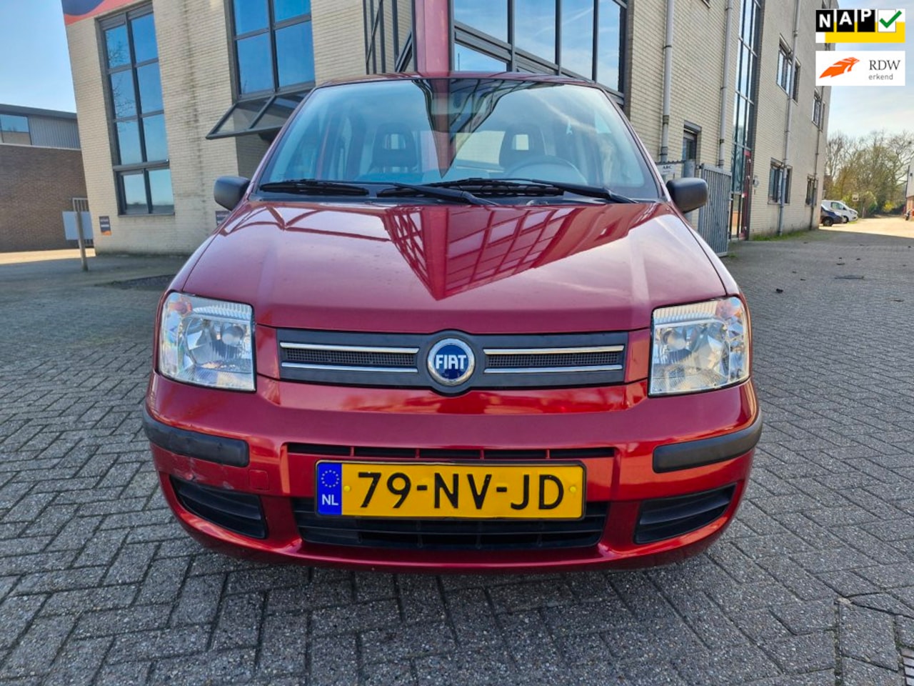 Fiat Panda - 1.2 Dynamic Bj.2004 Kmst.153571 met Apk tot 15-05-2027 - AutoWereld.nl