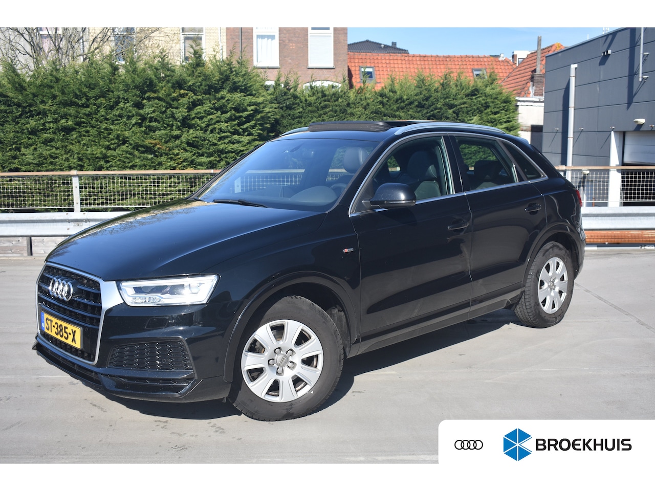 Audi Q3 - 2.0 TFSI quattro Sport Advance Sport S-Line in- en exterieur | Cruise Control | PDC V+A | - AutoWereld.nl