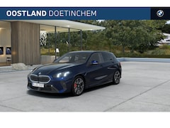 BMW 1-serie - 120 High Executive M Sport Automaat / Panoramadak / Sportstoelen / M Adaptief onderstel /
