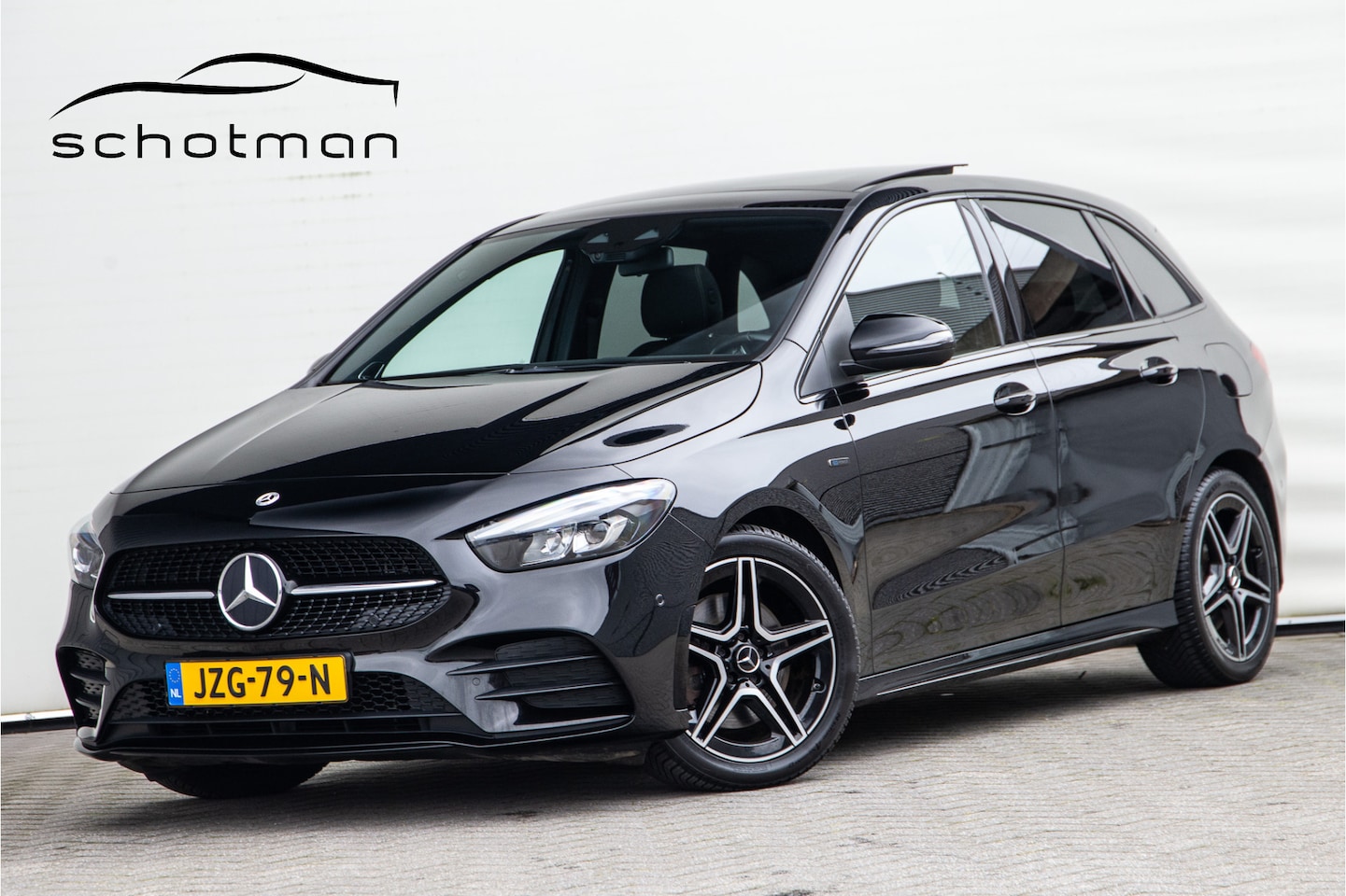 Mercedes-Benz B-klasse - 250 e AMG Premium, Pano, Burmester, Widescreen, Sfeerverlichting, Nightpakket - AutoWereld.nl