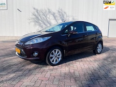 Ford Fiesta - 1.4 Ghia 5 deurs airco 2010 NL auto 1e eigenaar