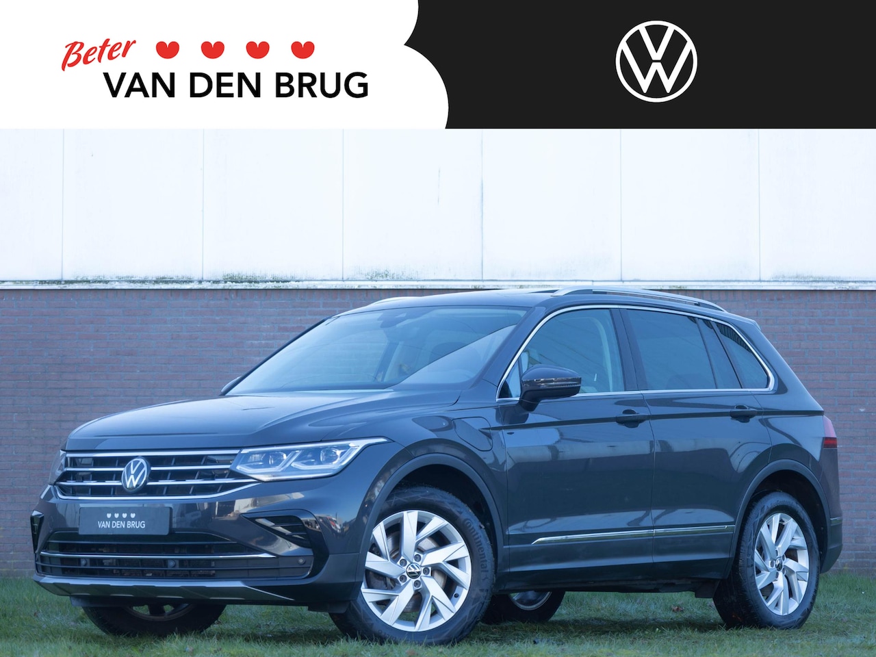 Volkswagen Tiguan - 1.4 TSI eHybrid 245 PK DSG Elegance | LED Plus | Panoramadak | Stoelverwarming Voor&achter - AutoWereld.nl