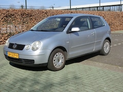 Volkswagen Polo - 1.2