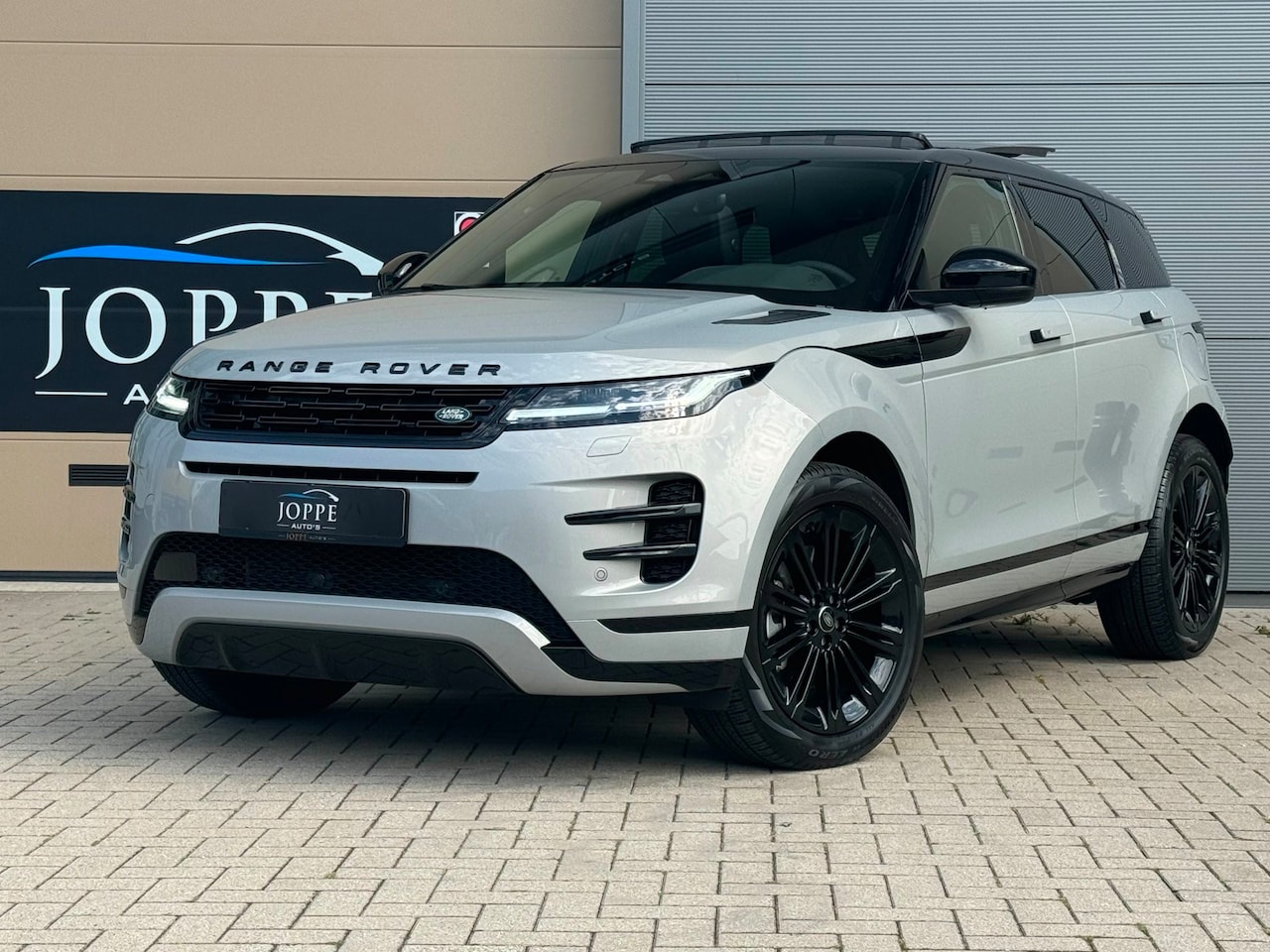 Land Rover Range Rover Evoque - 1.5 P270e PHEV AWD Dynamic SE|Verwacht|Pano/schuifdak|Blackpack|Meridian|Coldclimate - AutoWereld.nl