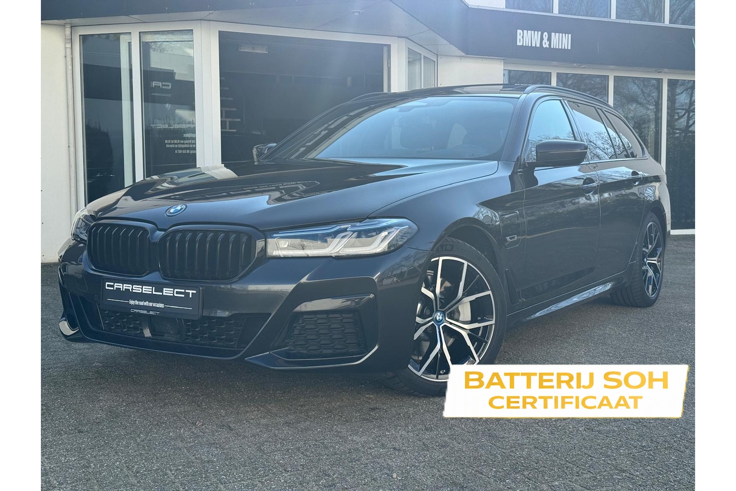 BMW 5-serie Touring - 530e xDrive High Executive – M Sport – Full Options – Harman/Kardon Head-up . Neem contact - AutoWereld.nl