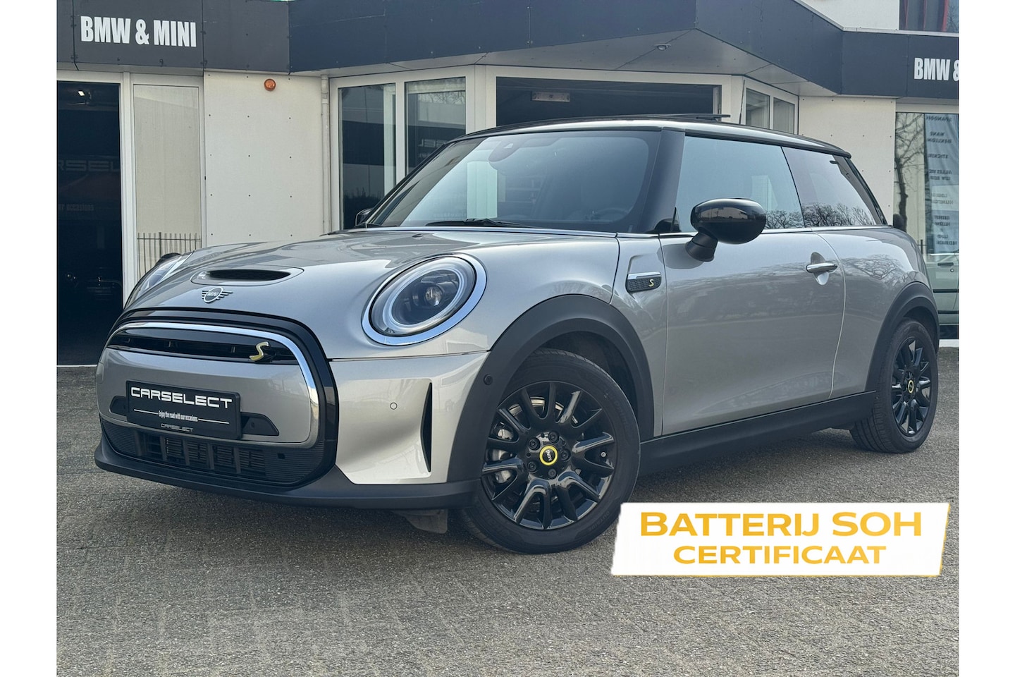 MINI Mini-Electric - Cooper SE Classic Head-Up Harman/Kardon Panoramadak Leder Sportstoel Neem contact op en we - AutoWereld.nl