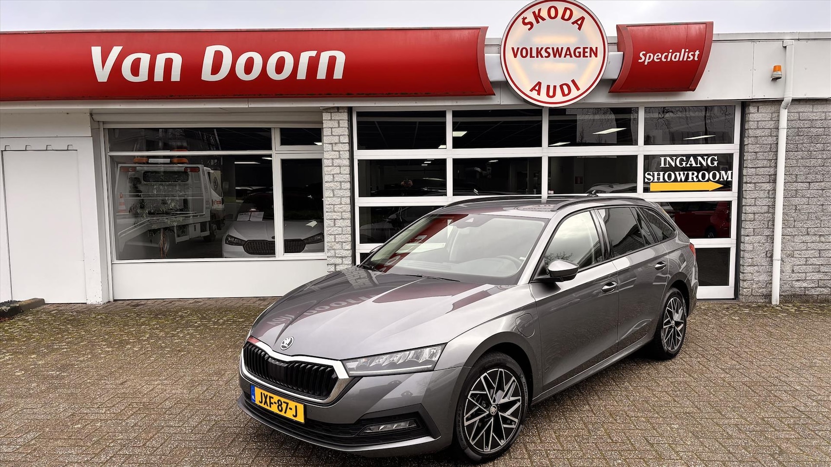 Skoda Octavia Combi - 1.4 TSI iV 204pk PHEV DSG Business Edition - AutoWereld.nl