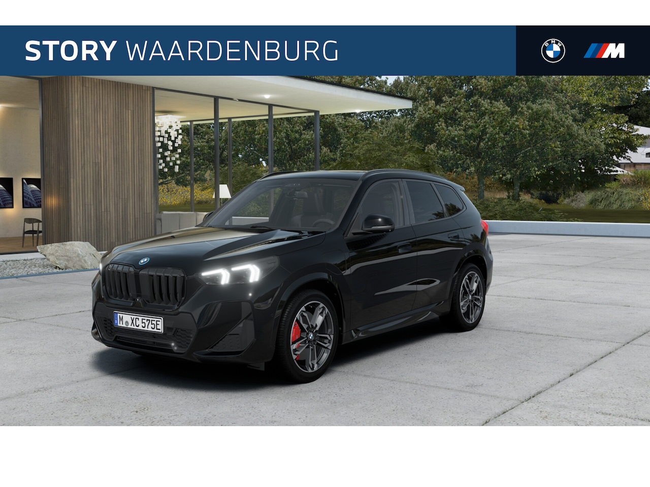 BMW X1 - xDrive25e M Sport Automaat / Panoramadak / Trekhaak / Sportstoelen / M Adaptief onderstel - AutoWereld.nl