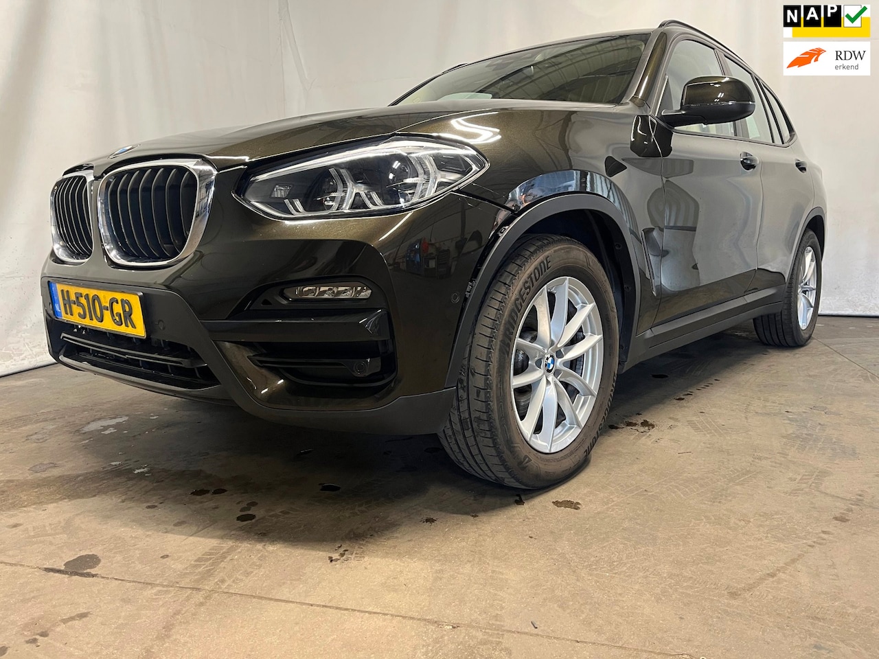 BMW X3 - XDrive20i High Executive Edition SCHADEAUTO!! - AutoWereld.nl