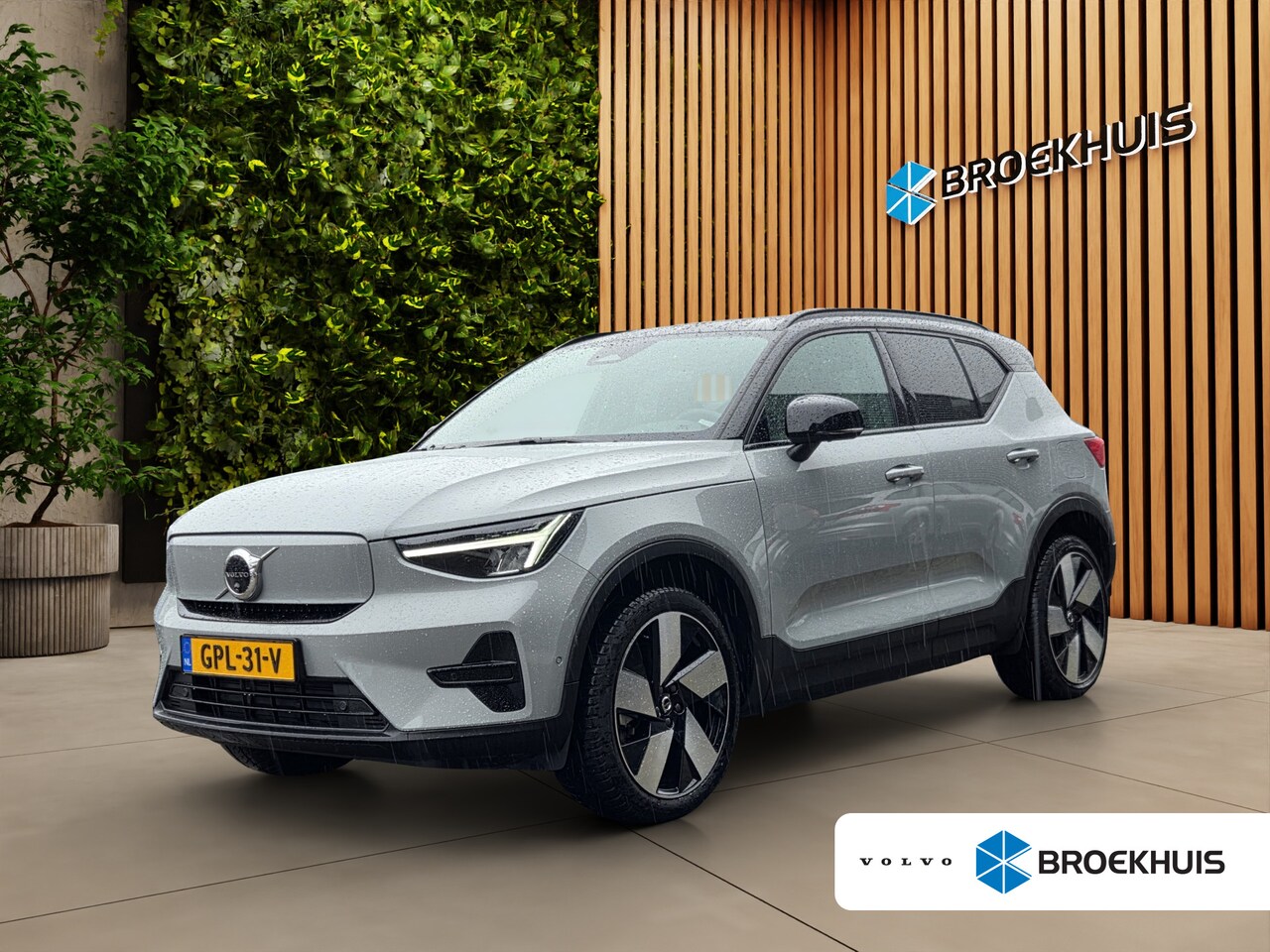 Volvo EX40 - Single Motor Extended Range Ultra 82 kWh | Trekhaak | 360 Cam | Harman/Kardon | Pano | Mem - AutoWereld.nl