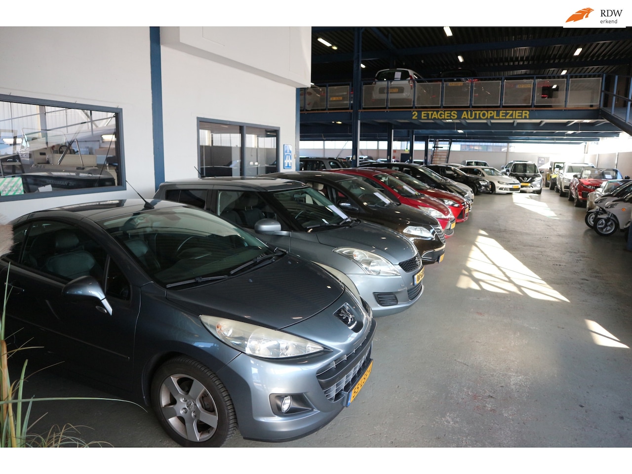 Peugeot 207 CC - 1.6 VTi / LEER / STOELVERWARMING / FACELIFT ! ! ! - AutoWereld.nl