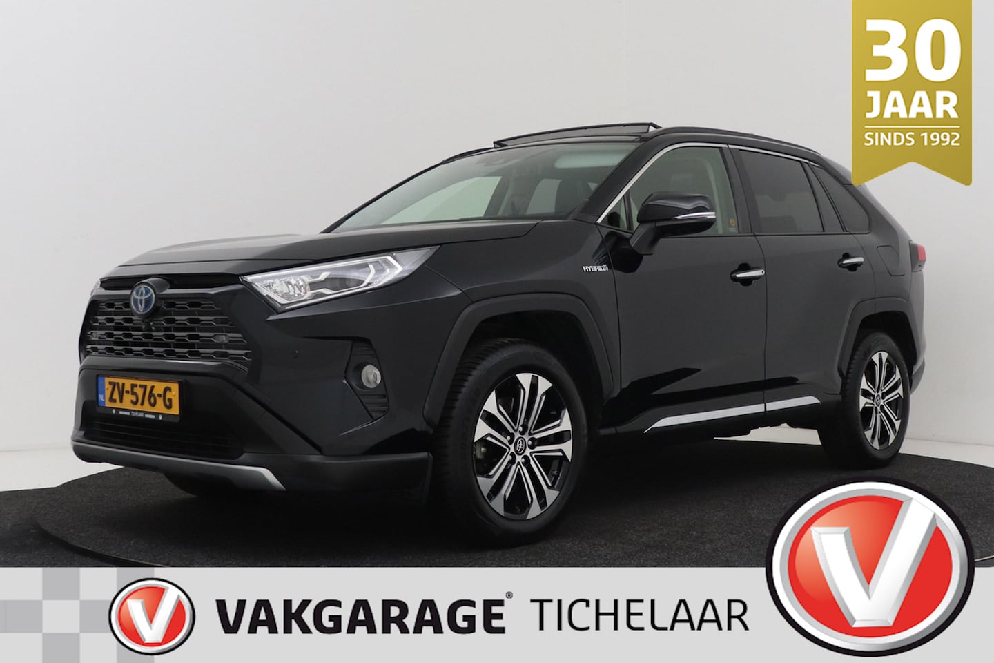 Toyota RAV4 - 2.5 Hybrid Executive | Trekhaak | Panoramadak | Org NL | CarPlay | Camera | Stoelverwarmin - AutoWereld.nl