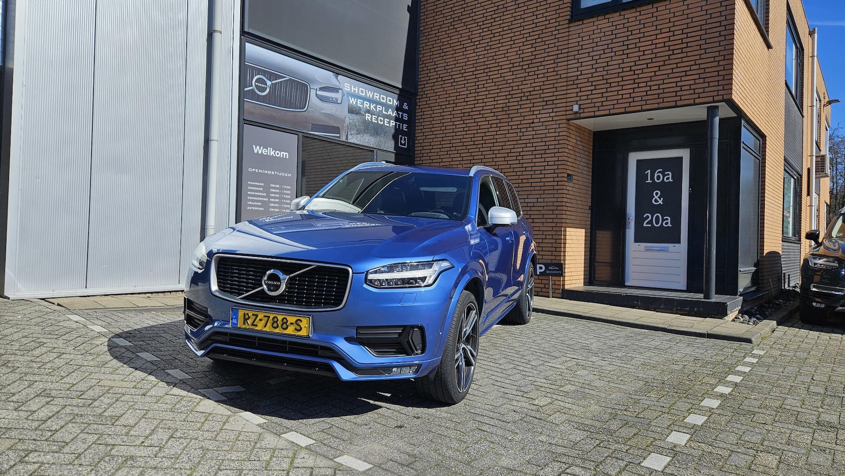 Volvo XC90 - 2.0 T5 AWD R-Design 2.0 T5 AWD R-Design - AutoWereld.nl