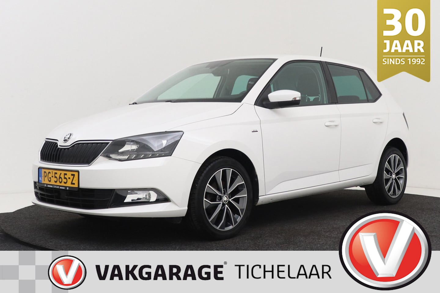 Skoda Fabia - 1.2 TSI Drive | Org NL | Navigatie | PDC | 79.000 KM! | Climate Control | - AutoWereld.nl