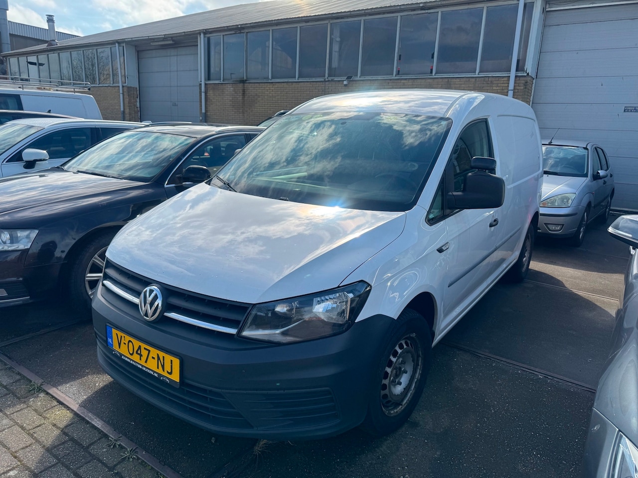 Volkswagen Caddy Maxi - 2.0 TDI DSG-AUTOMAAT DEFECT !!!! - AutoWereld.nl