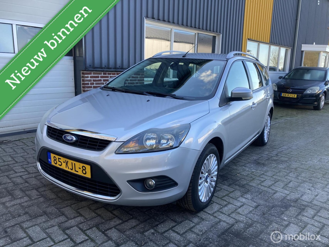 Ford Focus Wagon - 1.8 Limited NETTE AUTO! TREKHAAK! - AutoWereld.nl
