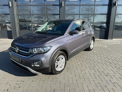 Volkswagen T-Cross - 1.0 TSI life / Carplay