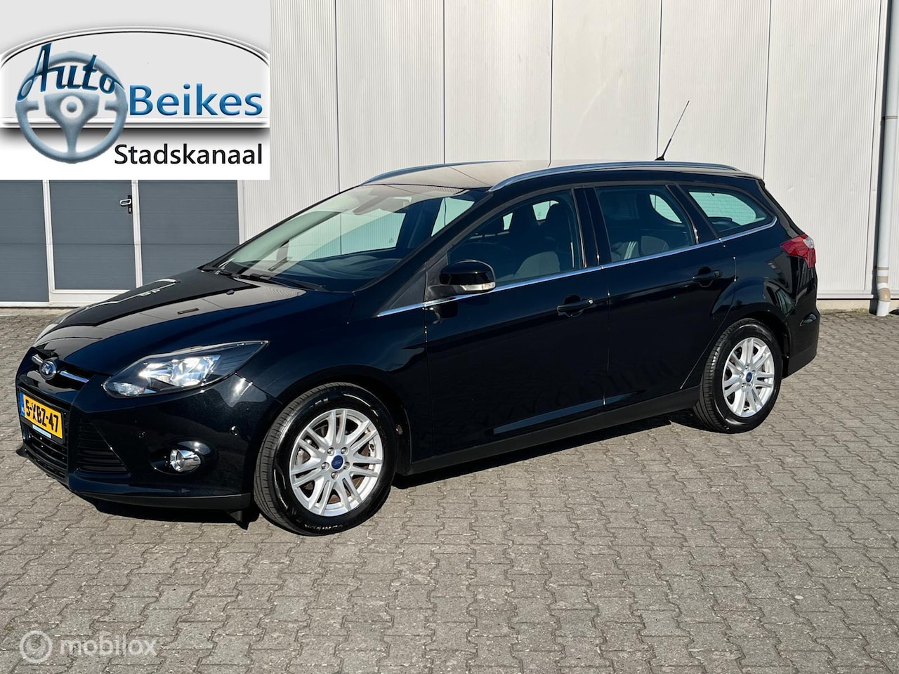 Ford Focus Wagon - 1.0 EcoBoost Titanium 1.0 EcoBoost Titanium - AutoWereld.nl
