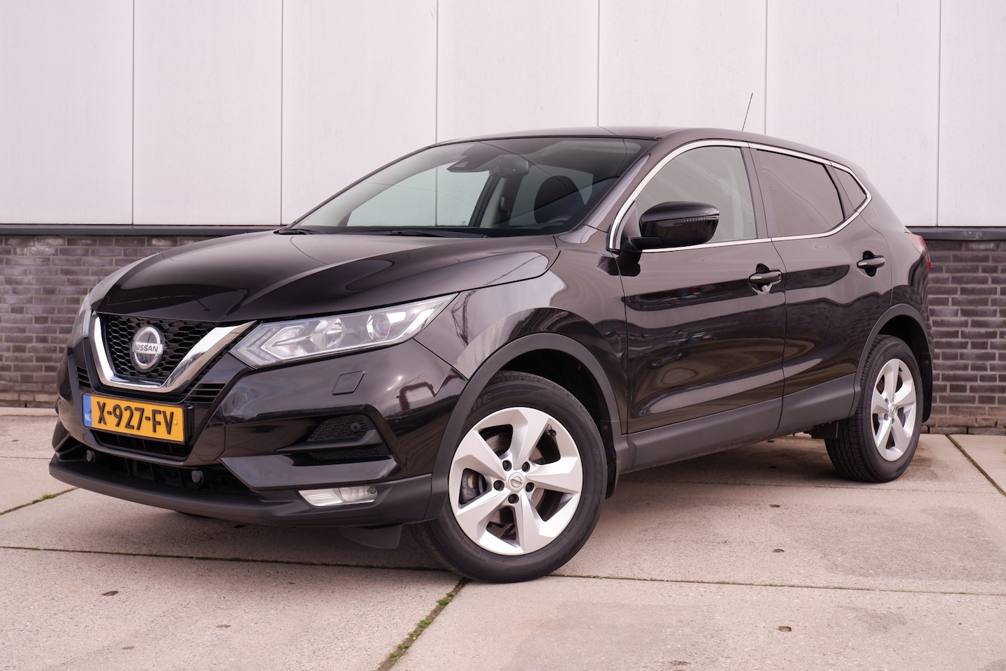 Nissan Qashqai - 1.3 DIG-T Business Edition | Trekhaak | Carplay | Camera | Climate - AutoWereld.nl