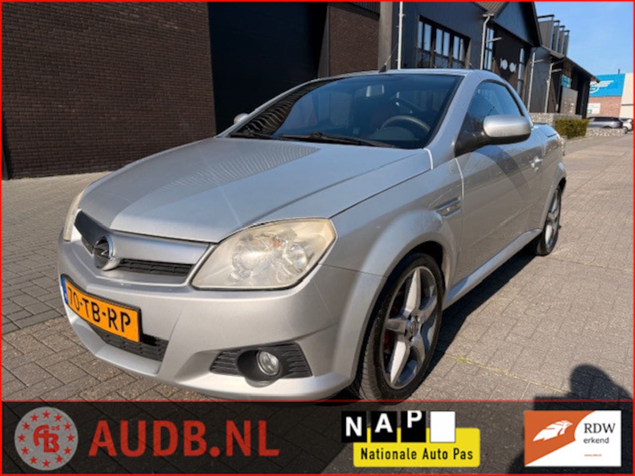 Opel Tigra TwinTop - 1.4-16V Sport|VOL LEER|AIRCO|17 INCH|VERW.STOELEN| - AutoWereld.nl
