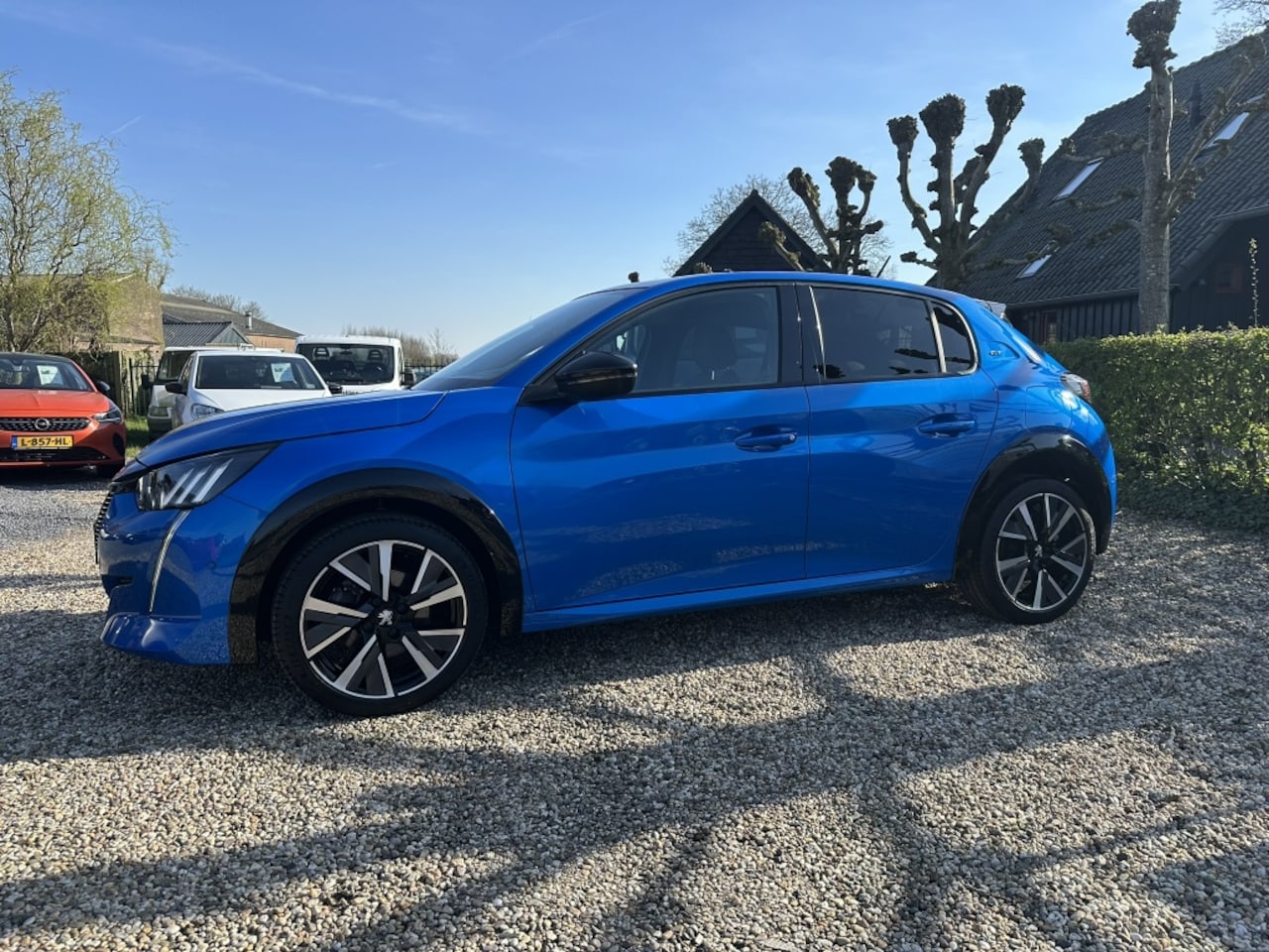 Peugeot 208 - 1.2 100PK GT-Line Navigatie/Panoramadak