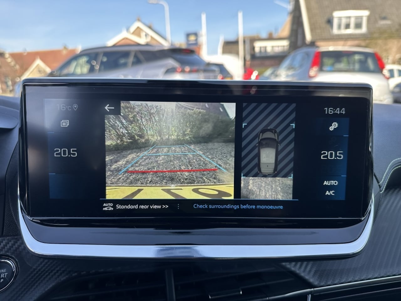 Peugeot 208 - 1.2 100PK GT-Line Navigatie/Panoramadak