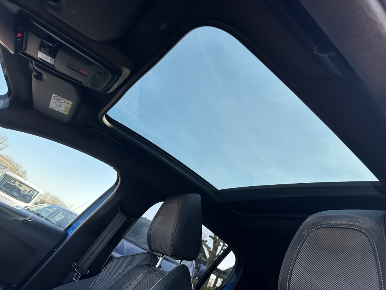 Peugeot 208 - 1.2 100PK GT-Line Navigatie/Panoramadak