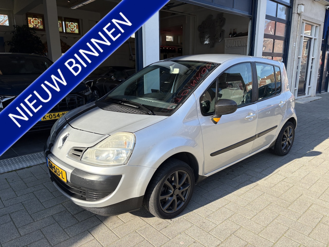 Renault Modus - 1.2-16V Night & Day - AutoWereld.nl