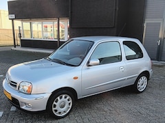 Nissan Micra - 1.4 Luxury CVT Automaat