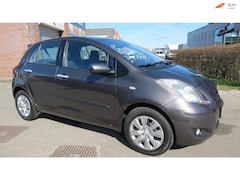Toyota Yaris - 1.3 VVTi Aspiration