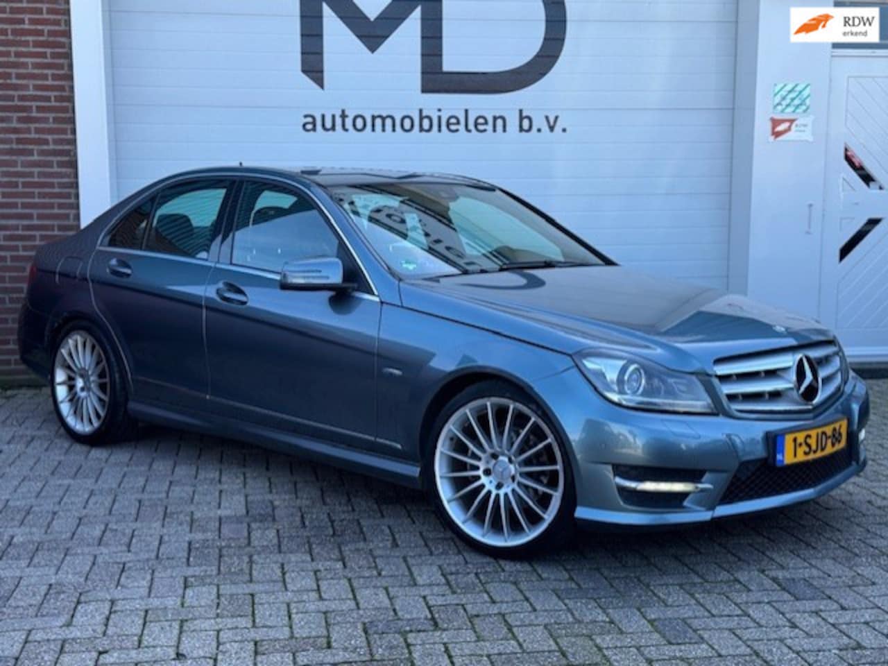 Mercedes-Benz C-klasse - 200 AMG Avantgarde - LED - Automaat - AutoWereld.nl