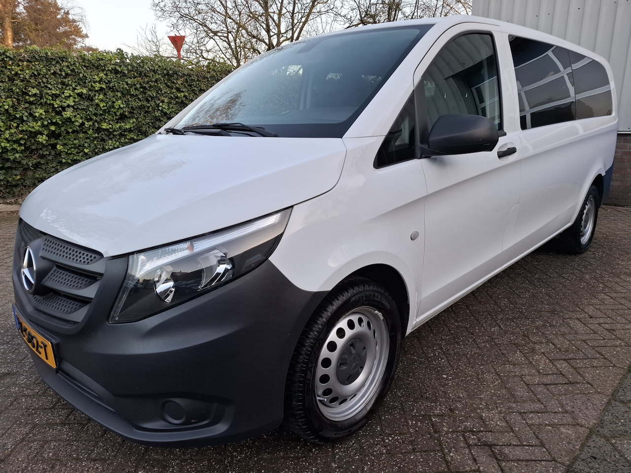 Mercedes-Benz Vito - 114BLUETEC 24500.- INCL BTW 9-PERSOONS AUTOMAAT 135PK - AutoWereld.nl
