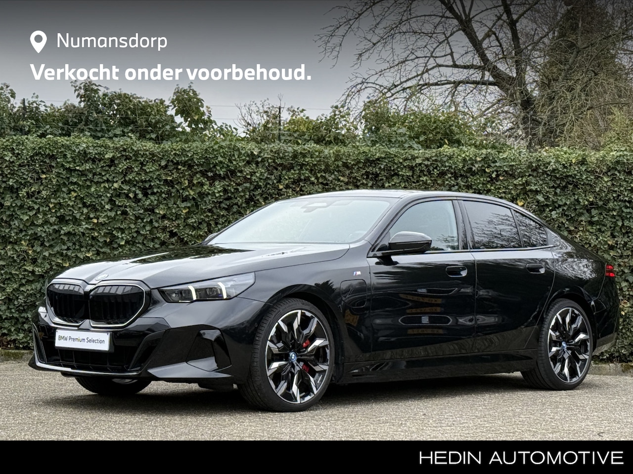 BMW 5-serie - 550e xDrive | Panorma. | M-Sportstoelen | M-Pro | Bowers & Wilkins | Trekhaak | Merino led - AutoWereld.nl