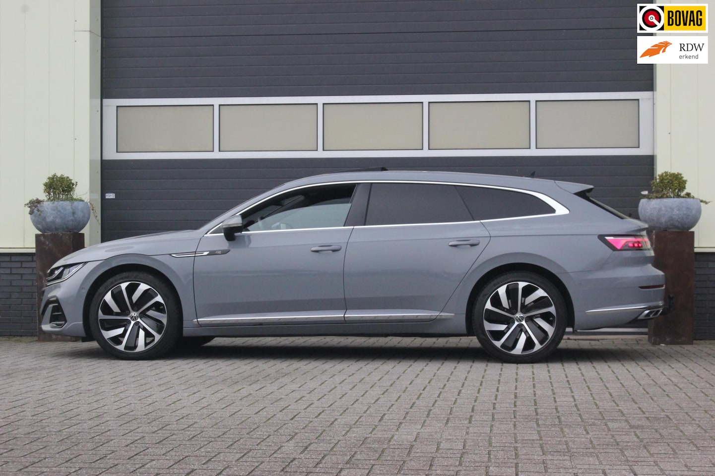Volkswagen Arteon Shooting Brake - 1.4 eHybrid R-Line | Trekhaak | - AutoWereld.nl