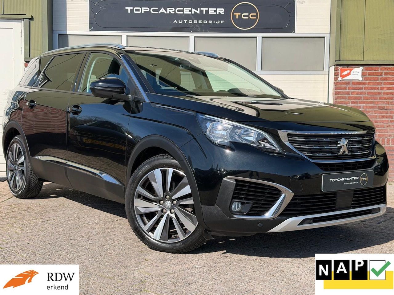 Peugeot 5008 - 1.2 PureTech Allure/CARPLAY/NAVI/PARKS/APK/NAP - AutoWereld.nl