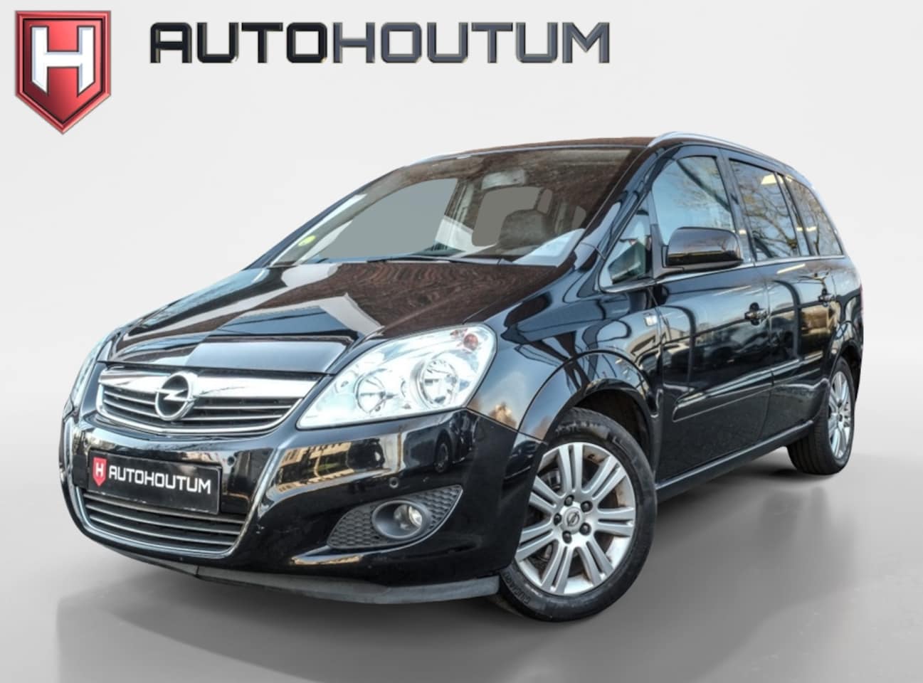 Opel Zafira - 1.8 Cosmo 1.8 Cosmo, 7zits, Trekhaak, Navigatie - AutoWereld.nl