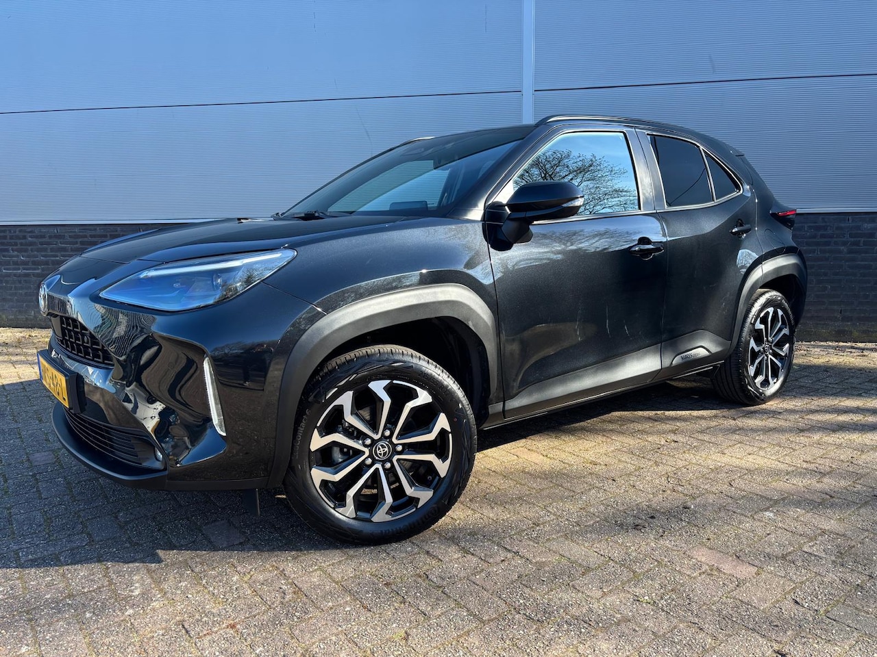 Toyota Yaris Cross - 1.5 Hybrid 115 Dynamic + Comfort pack - AutoWereld.nl