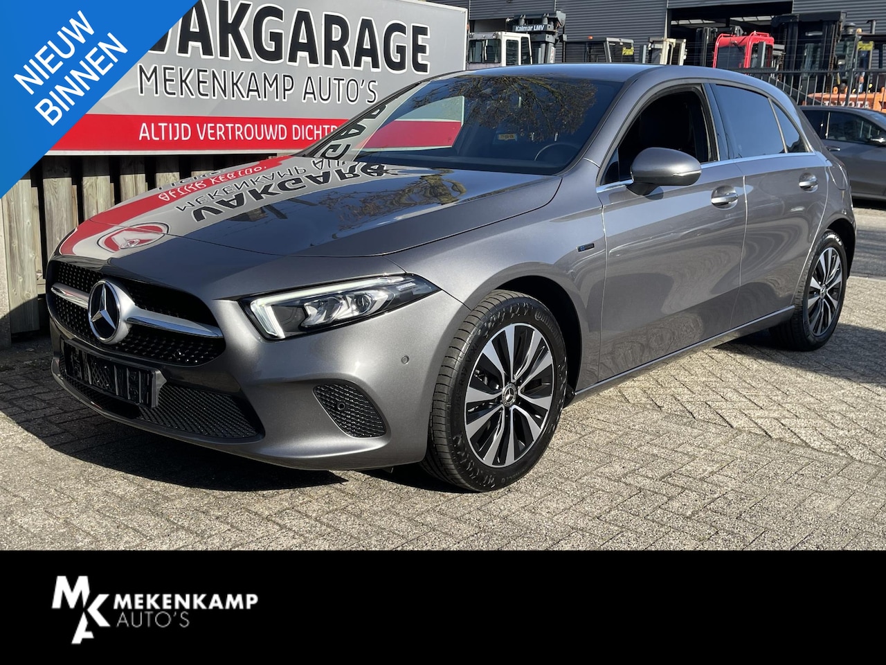 Mercedes-Benz A-klasse - 250 e 17"/Dodehoek/Camera/PDC v+a/Apple Carplay & Android Auto/DAB/Navigatie/Climate - AutoWereld.nl