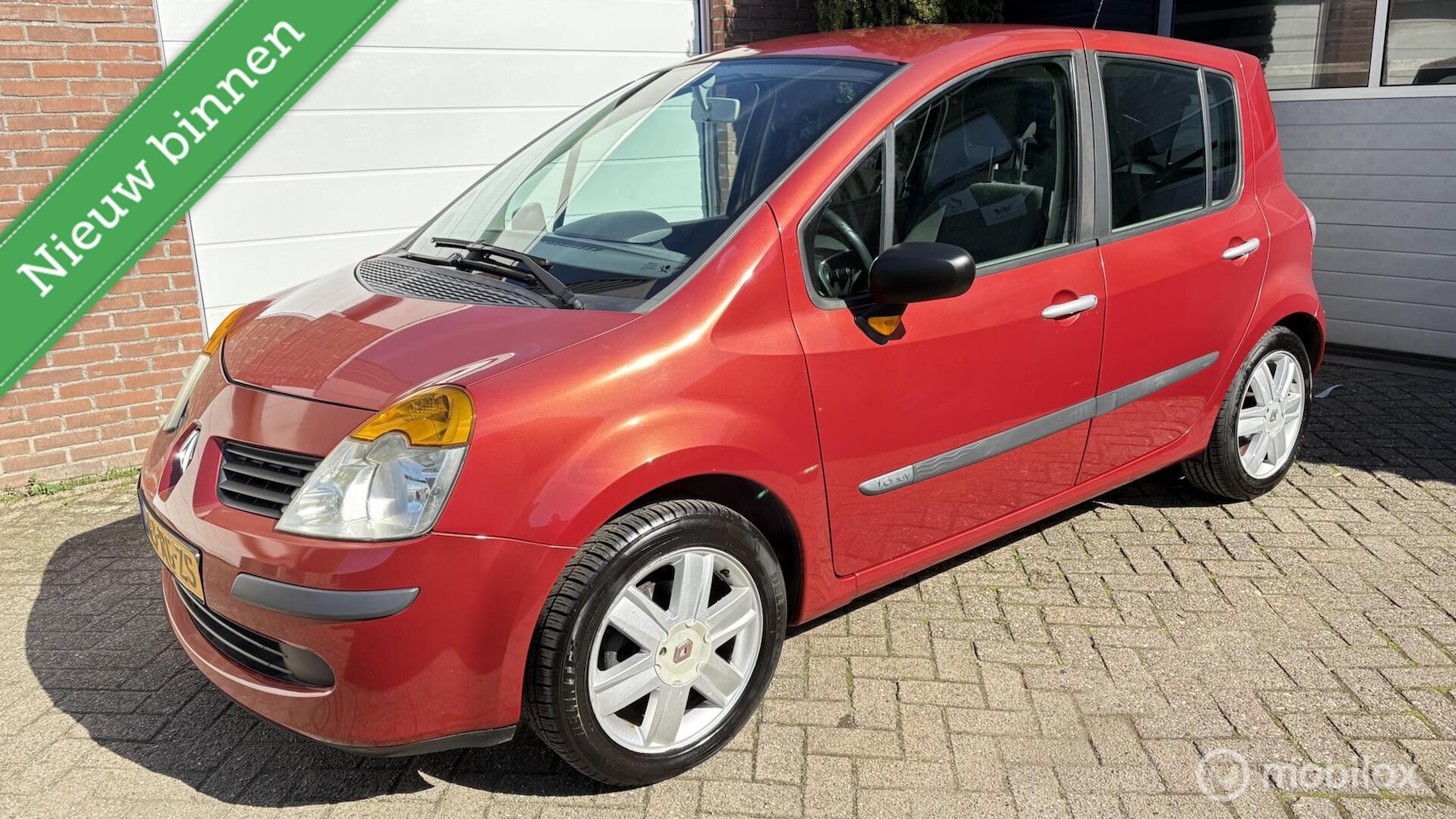 Renault Modus - 1.6-16V Expression Luxe AUTOMAAT - AutoWereld.nl