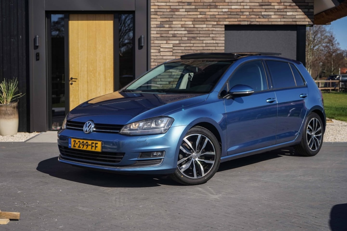 Volkswagen Golf - 1.4 TSI ACT Highline Panorama - AutoWereld.nl