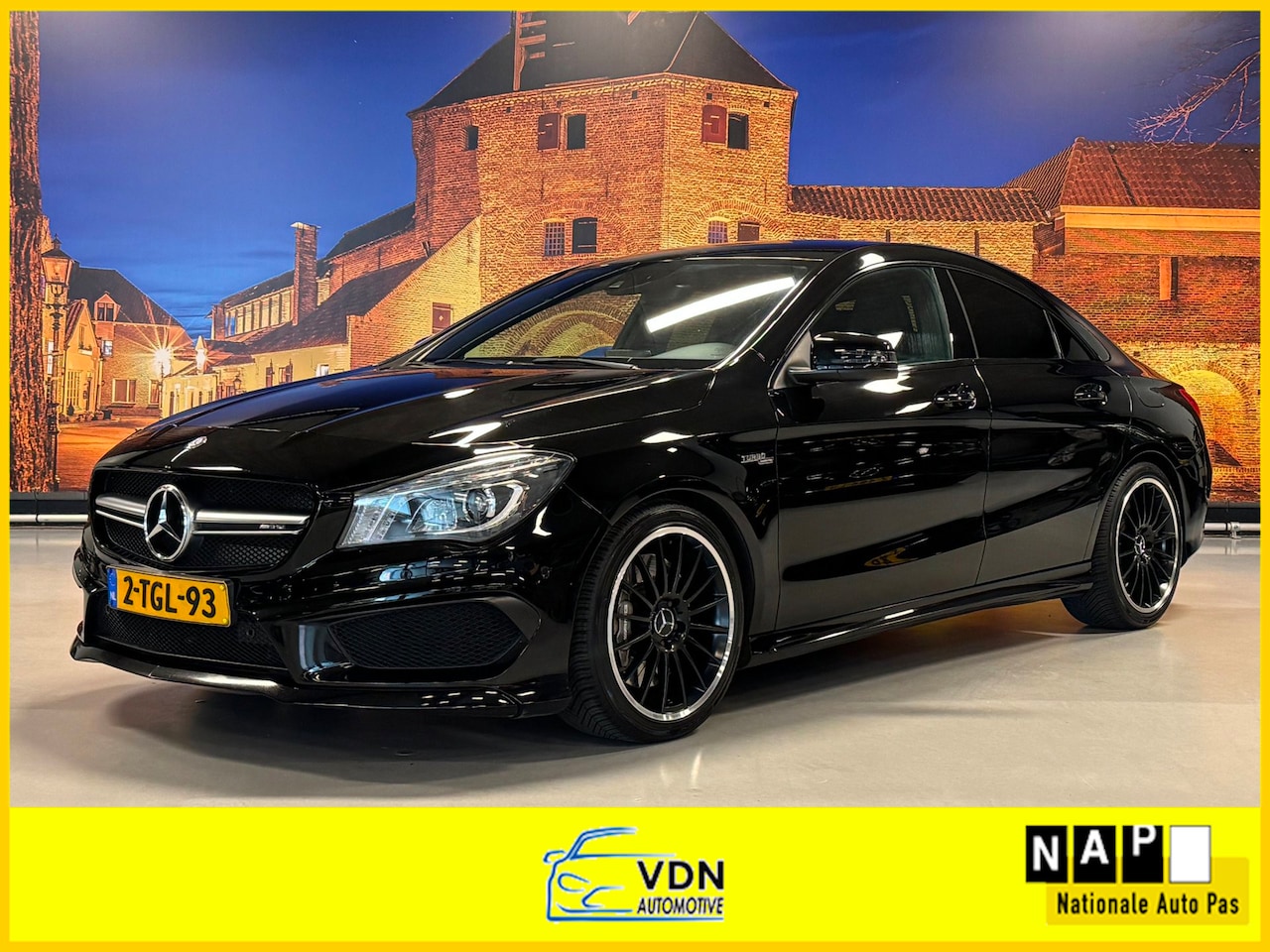 Mercedes-Benz CLA-Klasse - AMG 45 4Matic Aut Schaalstoelen Harman/Kardon Camera - AutoWereld.nl