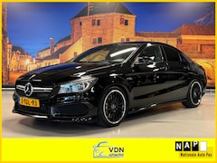 Mercedes-Benz CLA-Klasse - AMG 45 4Matic Aut Schaalstoelen Harman/Kardon Camera