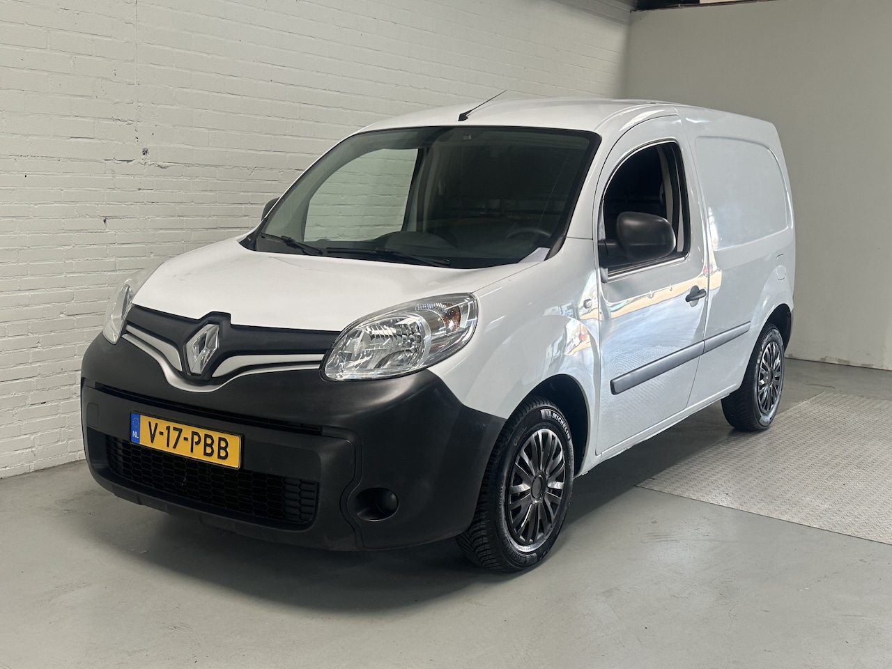 Renault Kangoo - 1.2 TCe 115 EDC Comfort AIRCO / CRUISE / NAVI / ELK.PAKKET - AutoWereld.nl