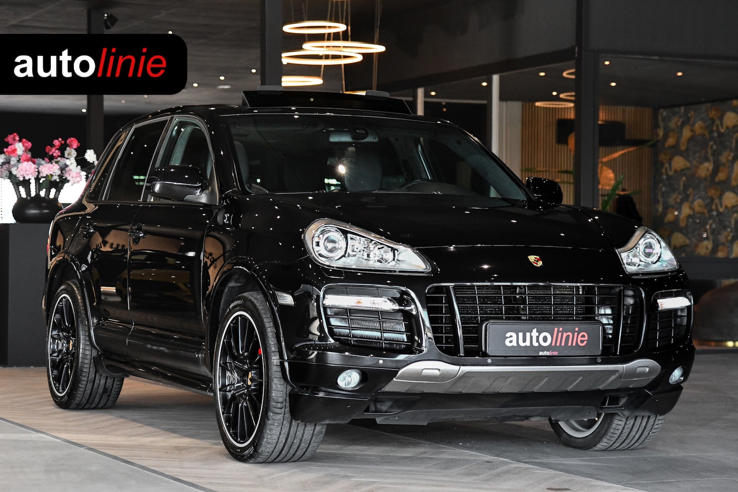 Porsche Cayenne - 4.8 GTS. Pano, Luchtv, Alcantara hemel, Memory, Bose, Trekhaak! - AutoWereld.nl